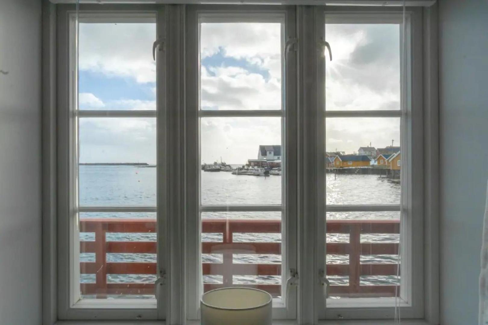 Sørvågen Explorers Cabin Lofoten Edge מראה חיצוני תמונה